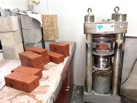 clay brick compressive strength test|standard brick compressive strength.